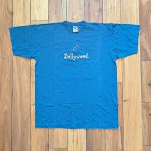 Dollywood Vintage Embroidered T-shirt (XL)